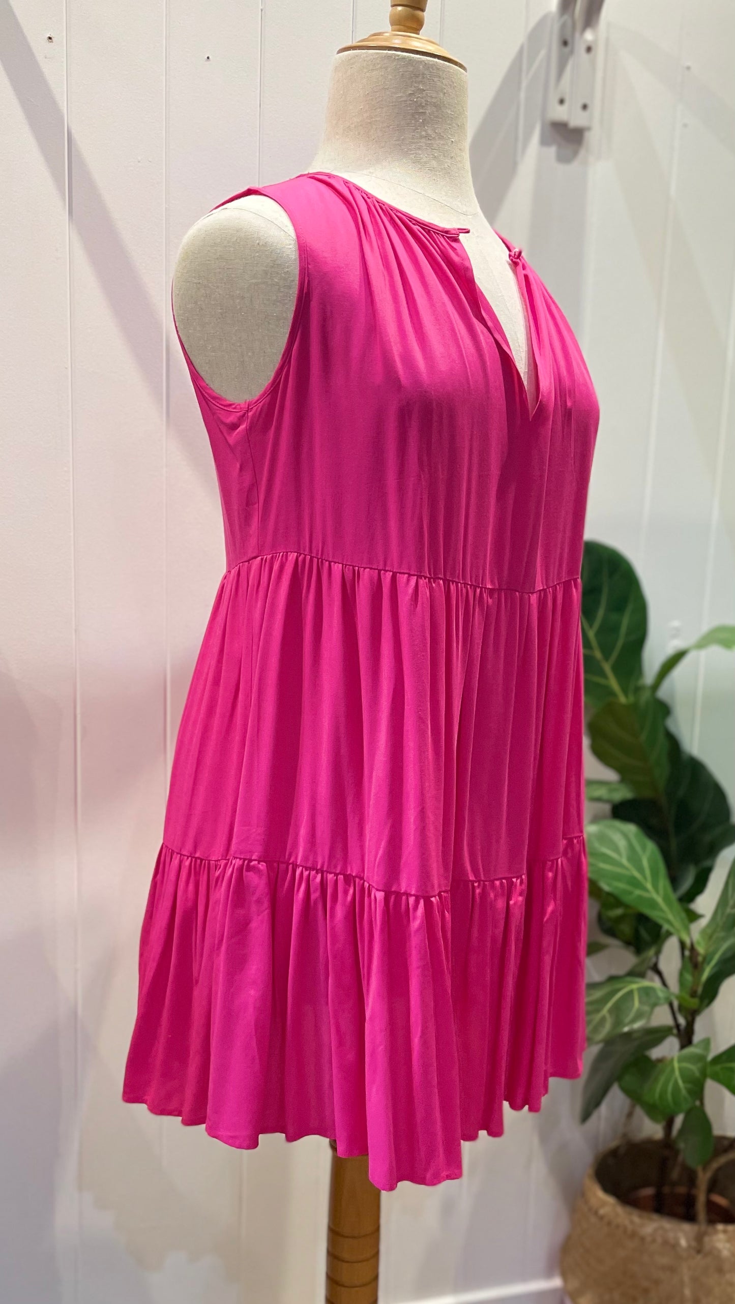 SAIJO Short Dress in Pink (No Sleeves)