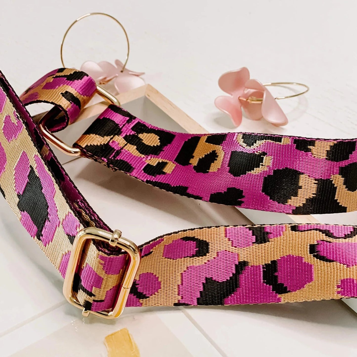 Tyler Handbag Strap in Fuschia Camo