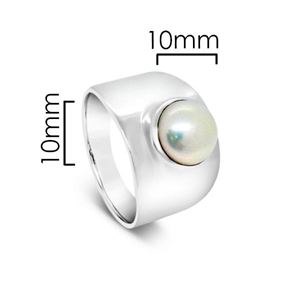 Nixie Freshwater Pearl Ring