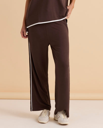 Chocolate Evelyn Wide Leg Jogger by Betty Basics
