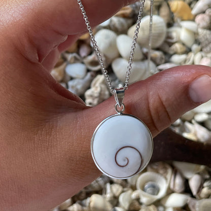 Mira Shiva Shell Pendant Necklace