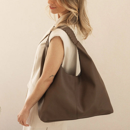 Avery Shoulder Tote Bag Mocha