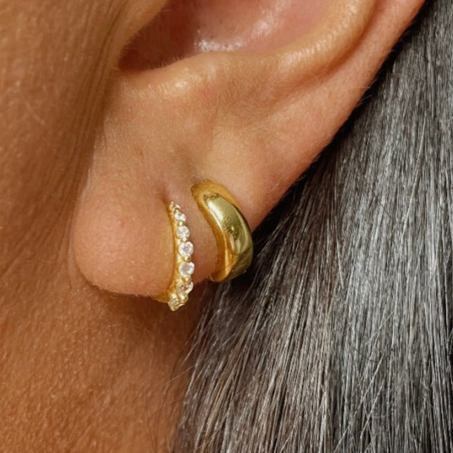 Polly Chunky Huggie Earrings