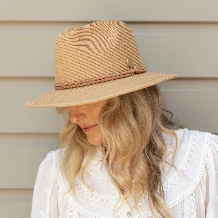 Rita Short Brim Panama Caramel Hat